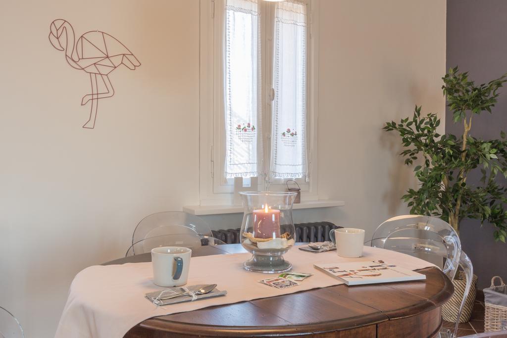 Palazzo Spada - Attico Con Terrazza Vista Fiume In Centro Codigoro Eksteriør billede
