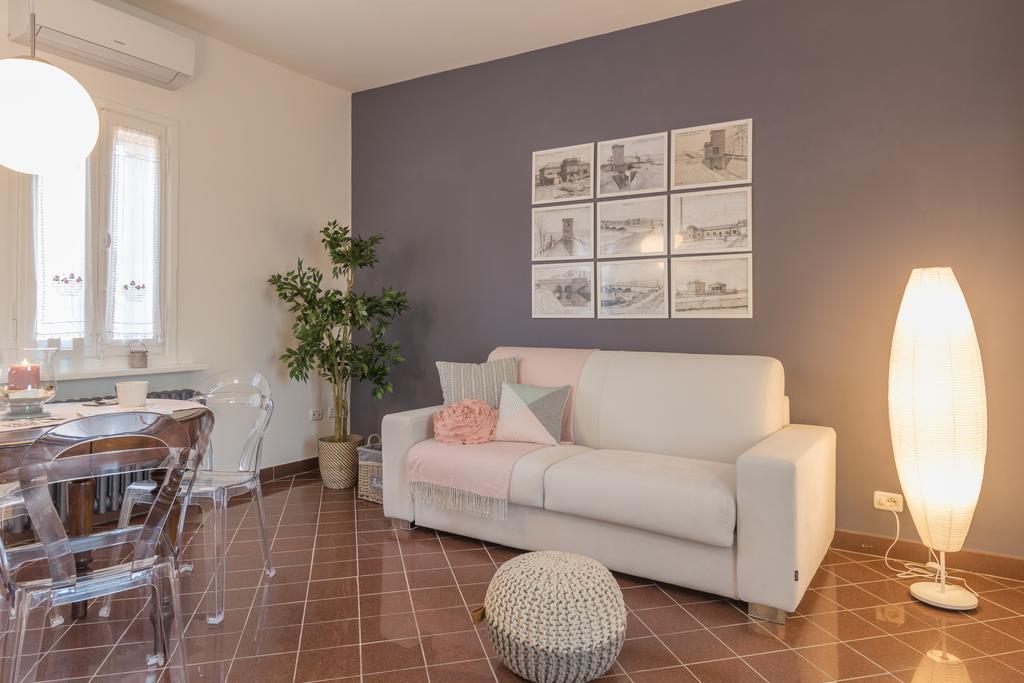 Palazzo Spada - Attico Con Terrazza Vista Fiume In Centro Codigoro Eksteriør billede